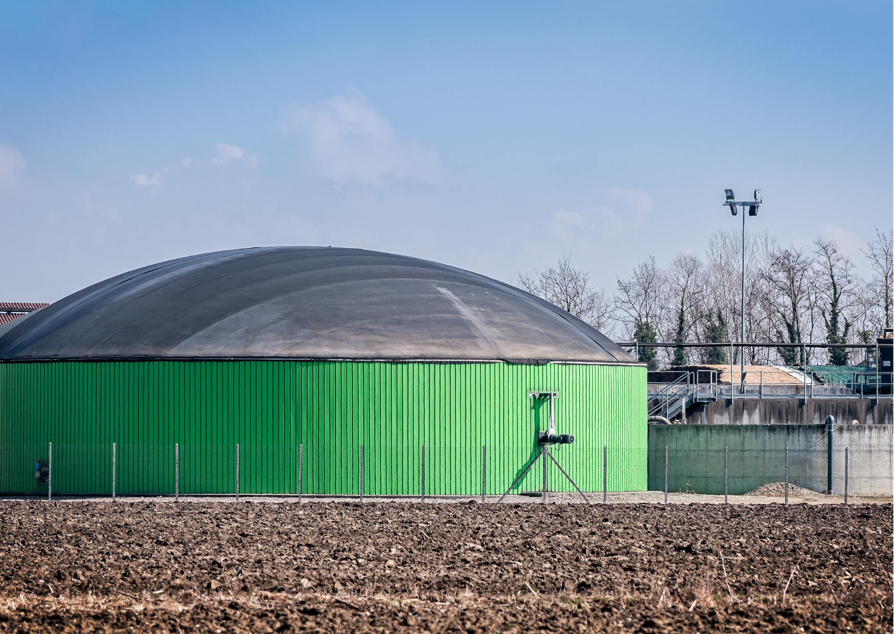 Lire la suite à propos de l’article [METHANISATION / ICPE / PROCEDURES D’URGENCE] : LEXION AVOCATS obtient le rejet d’un référé « étude d’impact » et d’un référé suspension contre une unité de méthanisation ! (TA Rennes, 8 avril 2025)