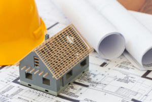 Read more about the article Régularisation des vices affectant un permis de construire : la reclassification d’une parcelle en zone inconstructible ne fait pas obstacle à l’obtention d’un permis modificatif (CE, 31 mars 2026, n°494252)